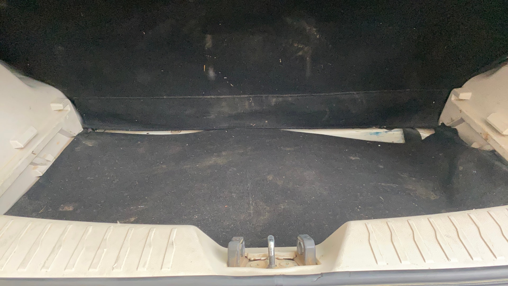 Used 2022 Mahindra XUV300 Used 2022 Mahindra XUV300