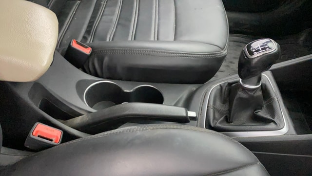 View Hyundai Verna Image 41 Used Hyundai Verna Image 41