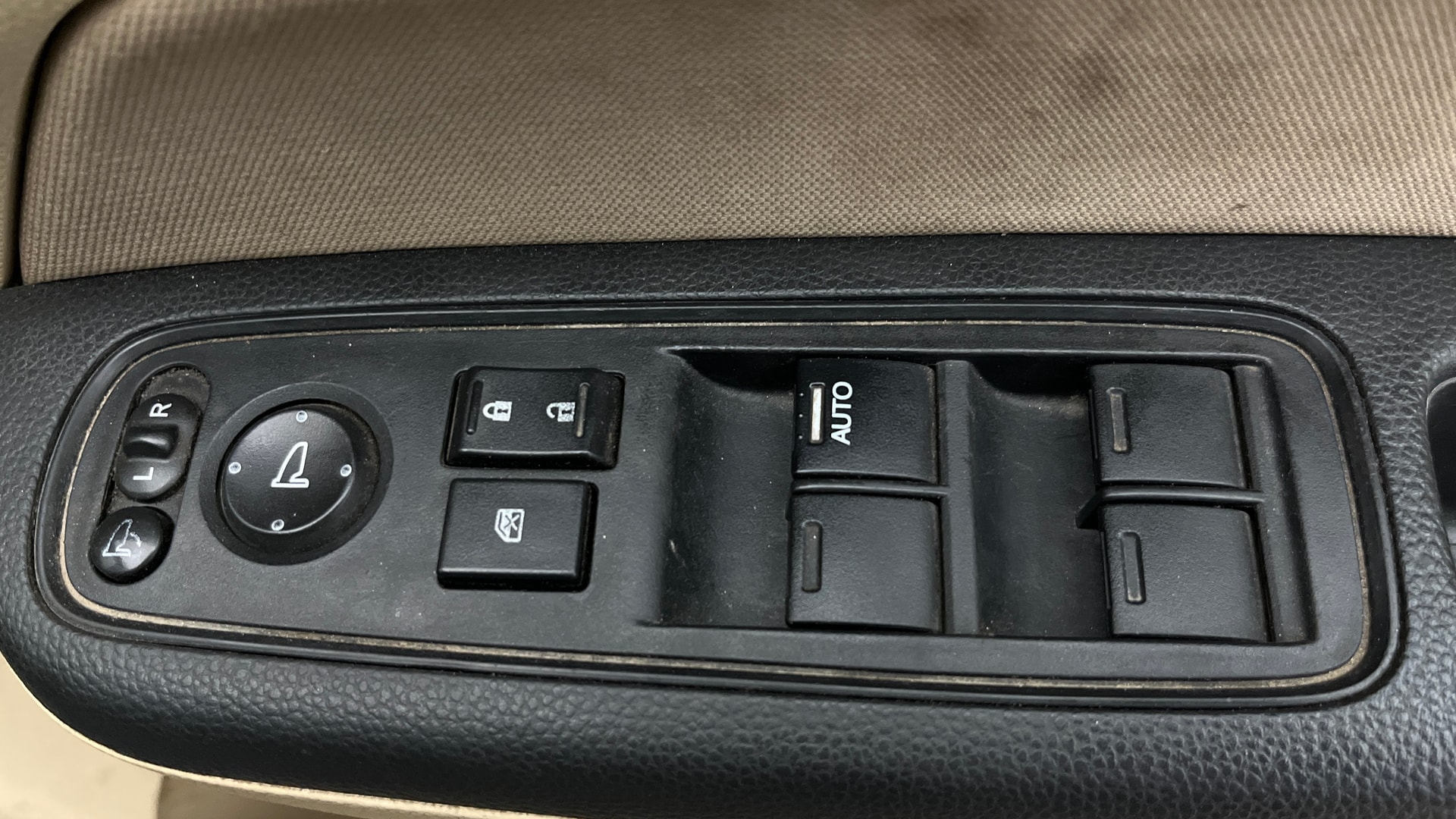 View 2019 Honda Amaze E MT Petrol BS IV Image 36 Used 2019 Honda Amaze E MT Petrol BS IV Image 36