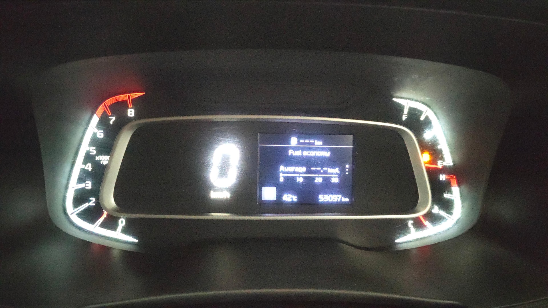 View 2021 Kia Sonet HTK Plus iMT Petrol Image 36 Used 2021 Kia Sonet HTK Plus iMT Petrol Image 36