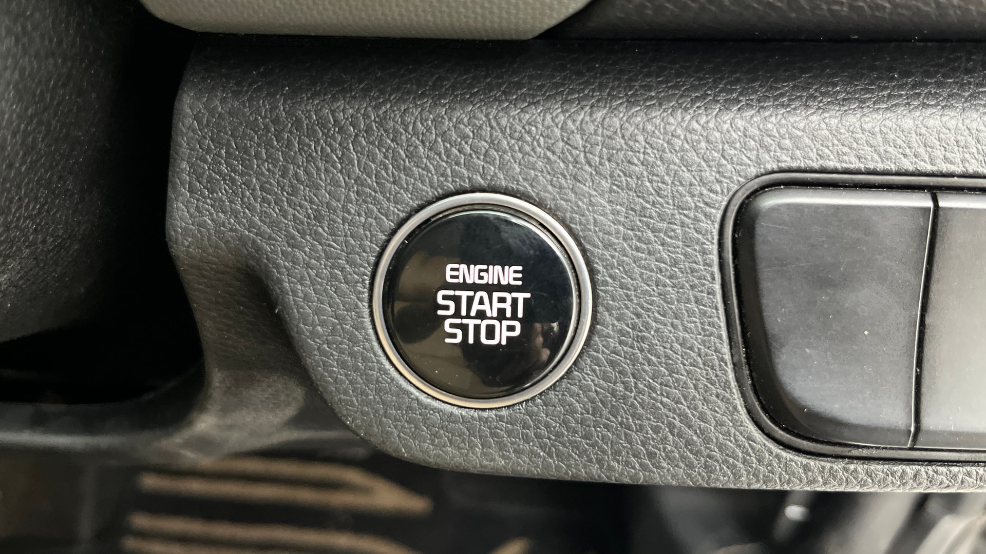 View 2019 Kia Seltos Smartstream G1.5 6MT HTK Plus Image 35 Used 2019 Kia Seltos Smartstream G1.5 6MT HTK Plus Image 35