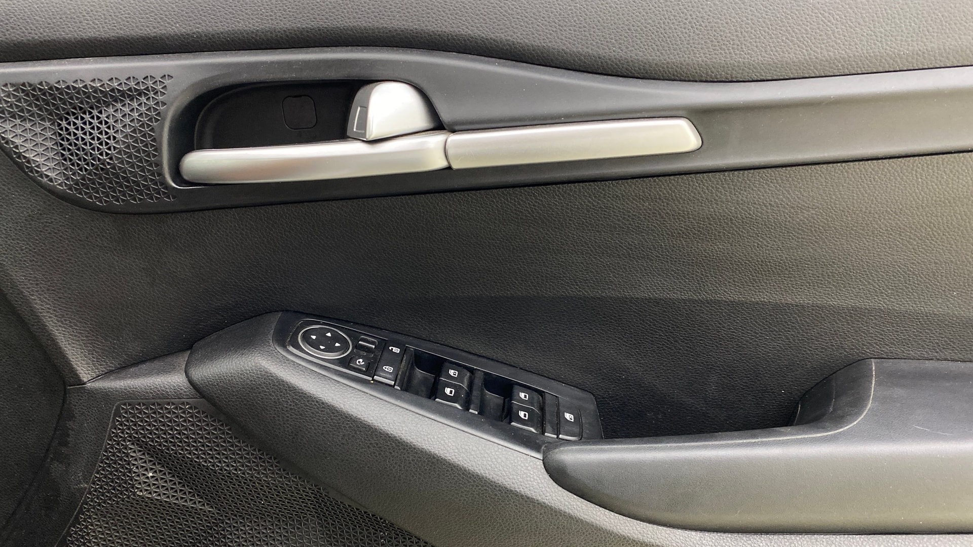 View 2020 Kia Seltos Smartstream G1.5 6MT HTK Plus Image 34 Used 2020 Kia Seltos Smartstream G1.5 6MT HTK Plus Image 34