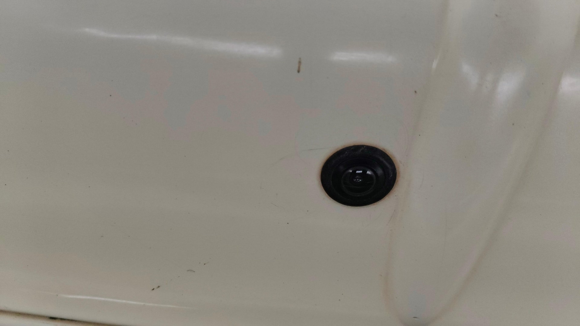 View 2016 Mahindra XUV500 W4 FWD Image 24 Used 2016 Mahindra XUV500 W4 FWD Image 24