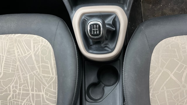 View Hyundai Grand i10 Image 38 Used Hyundai Grand i10 Image 38