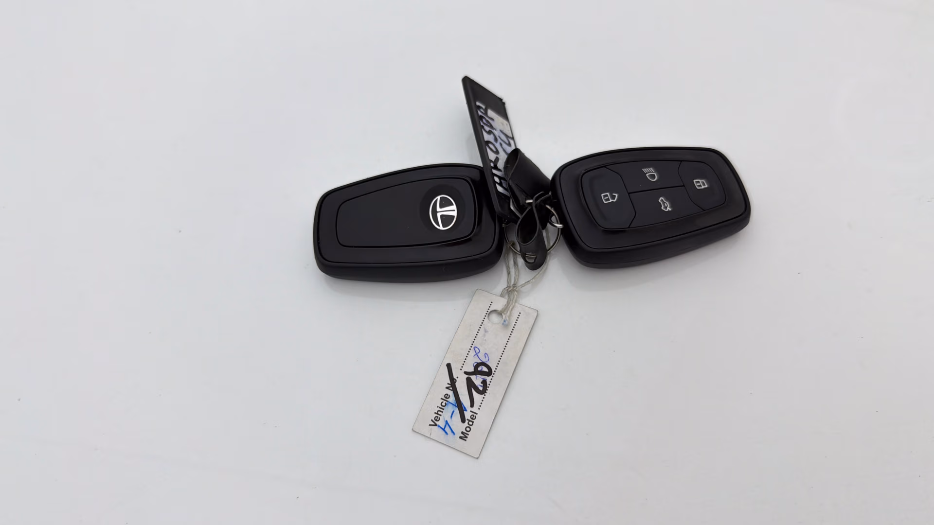 View 2025 Tata Nexon Revotron XE Image 27 Used 2025 Tata Nexon Revotron XE Image 27
