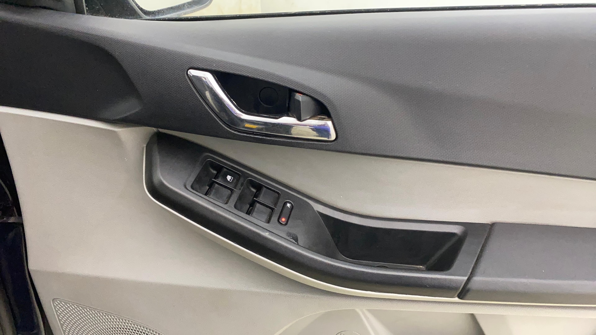 Used 2022 Tata Tiago Used 2022 Tata Tiago