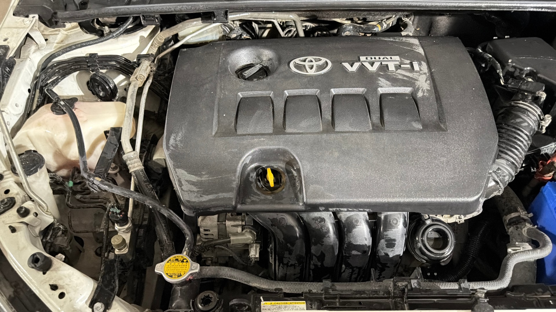 View 2015 Toyota Corolla Altis 1.8 VL AT Image 4 Used 2015 Toyota Corolla Altis 1.8 VL AT Image 4