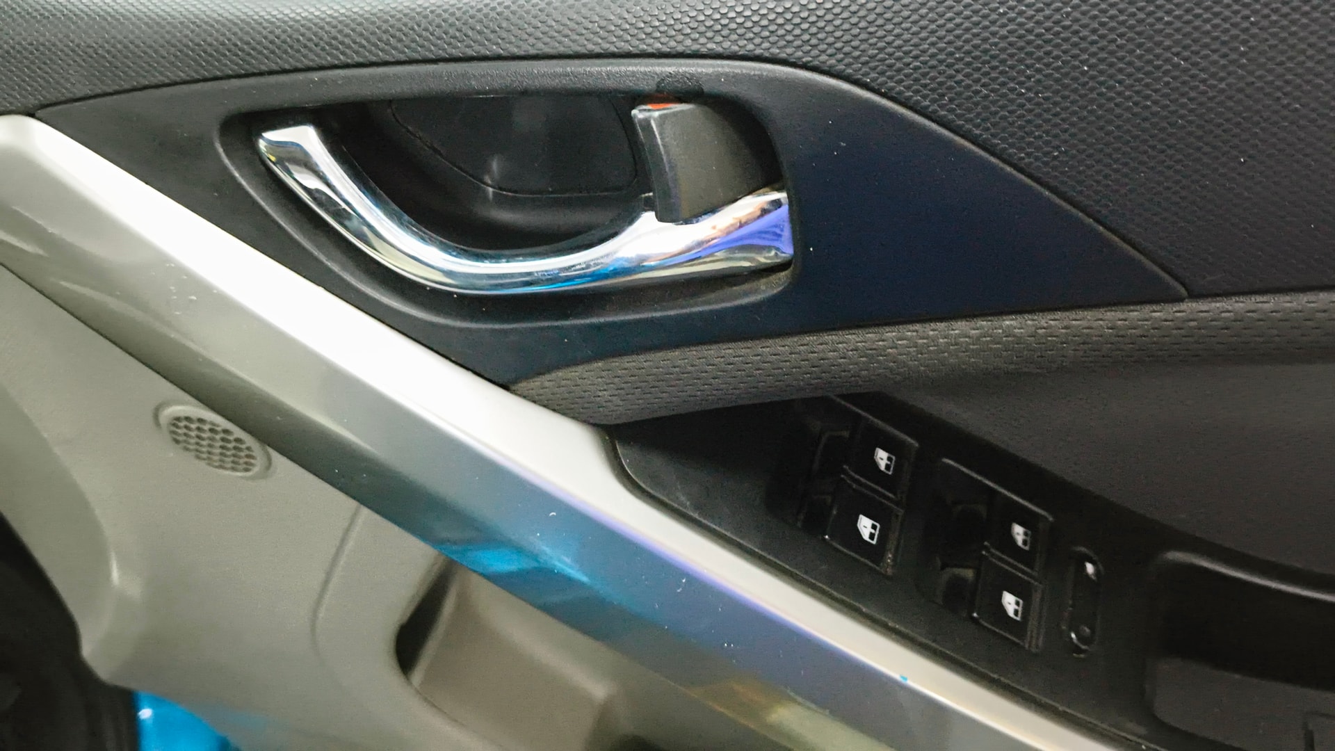 View 2018 Tata Nexon XZ Plus Diesel Image 34 Used 2018 Tata Nexon XZ Plus Diesel Image 34