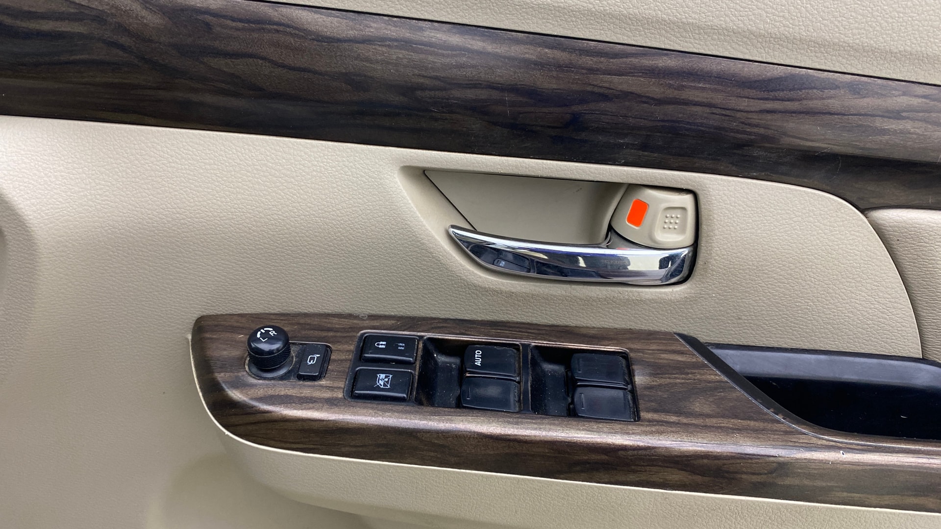 View 2020 Maruti Suzuki 1000 Base Variant Image 39 Used 2020 Maruti Suzuki 1000 Base Variant Image 39