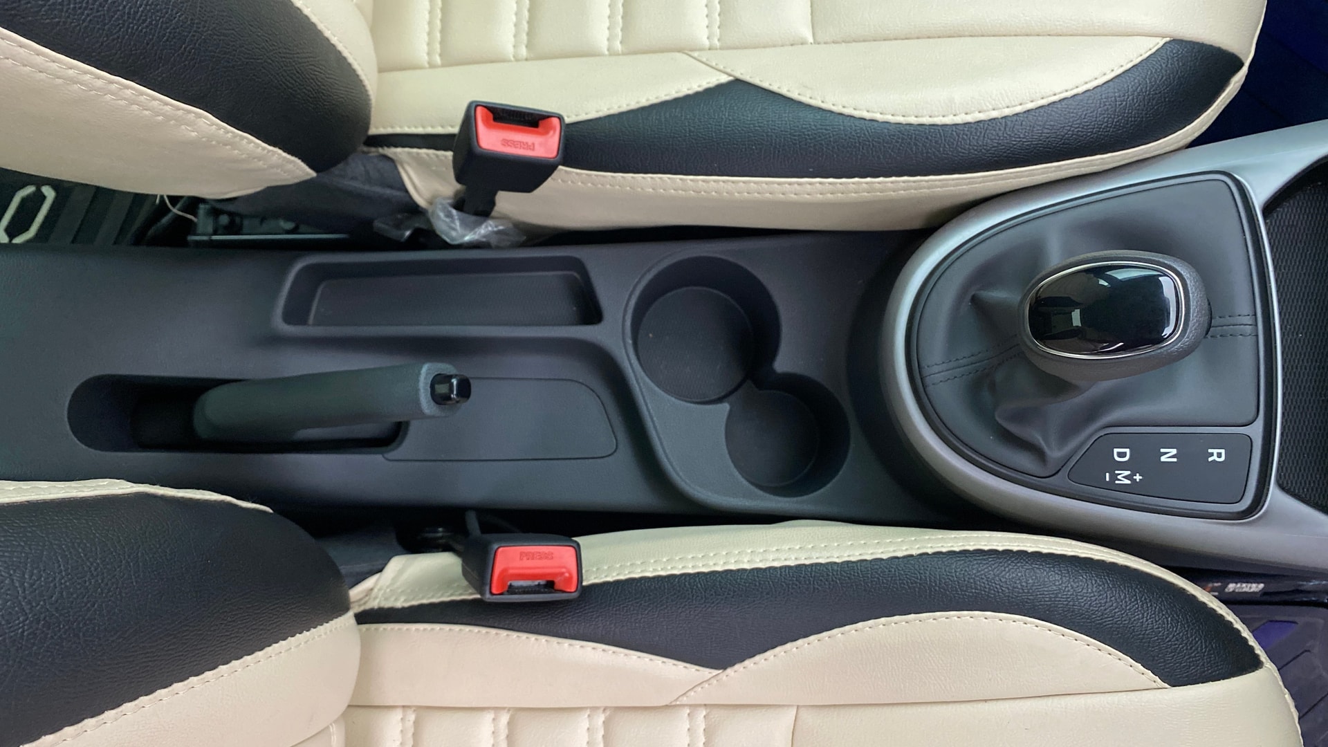 Used 2025 Hyundai Grand i10 Nios Used 2025 Hyundai Grand i10 Nios
