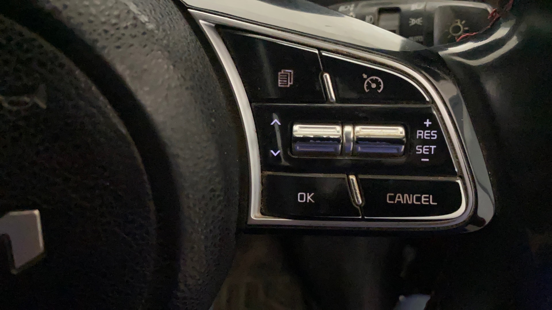 View 2021 Kia Sonet GTX Plus iMT Petrol Image 3 Used 2021 Kia Sonet GTX Plus iMT Petrol Image 3