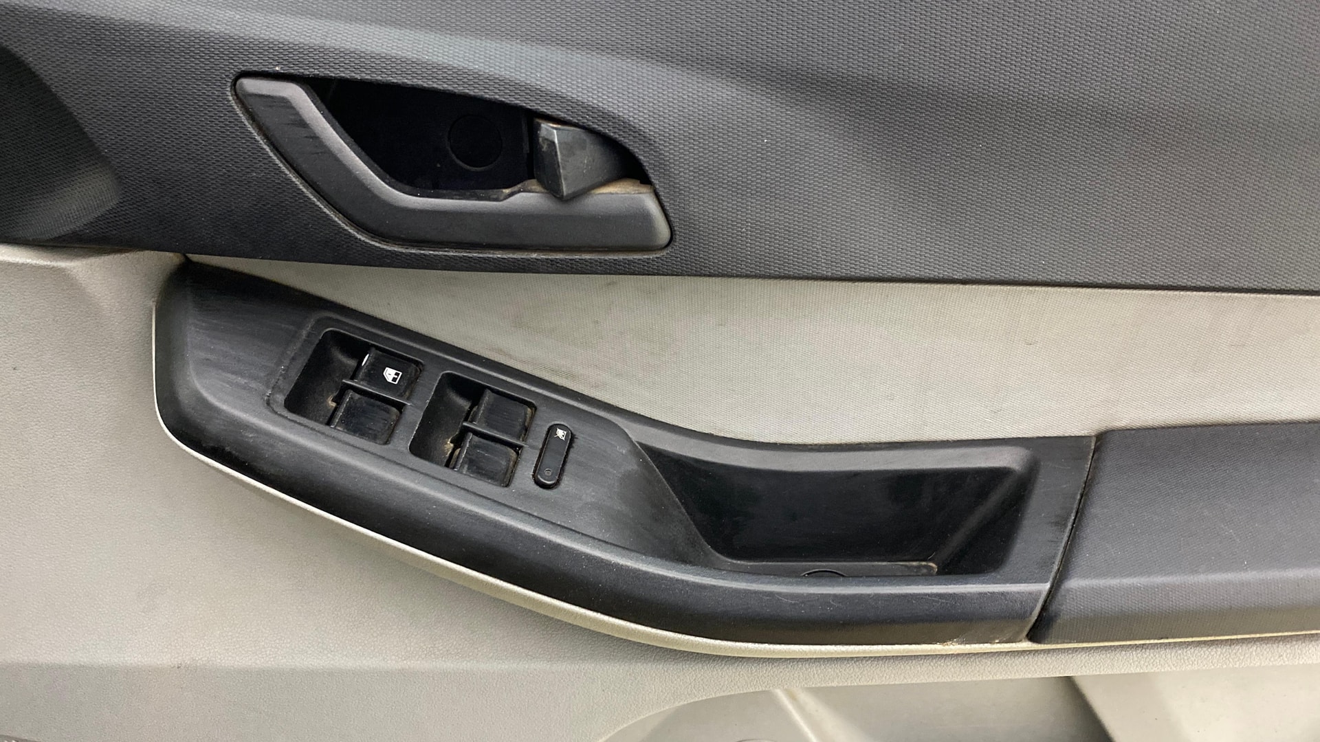Used 2022 Tata Tiago Used 2022 Tata Tiago