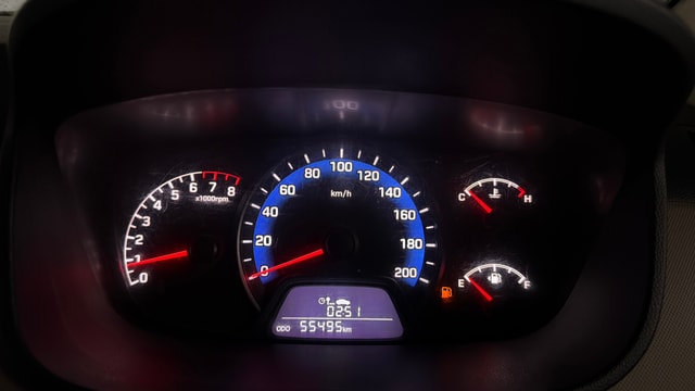 View Hyundai Xcent Image 33 Used Hyundai Xcent Image 33