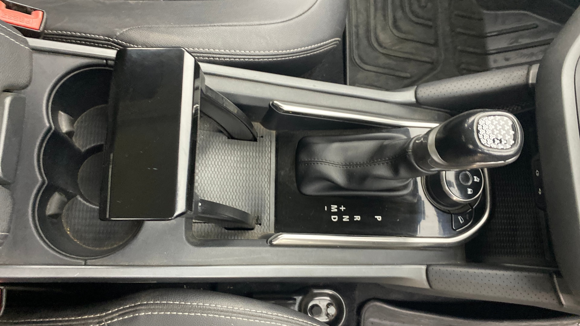 View 2021 Tata Harrier XE Image 41 Used 2021 Tata Harrier XE Image 41
