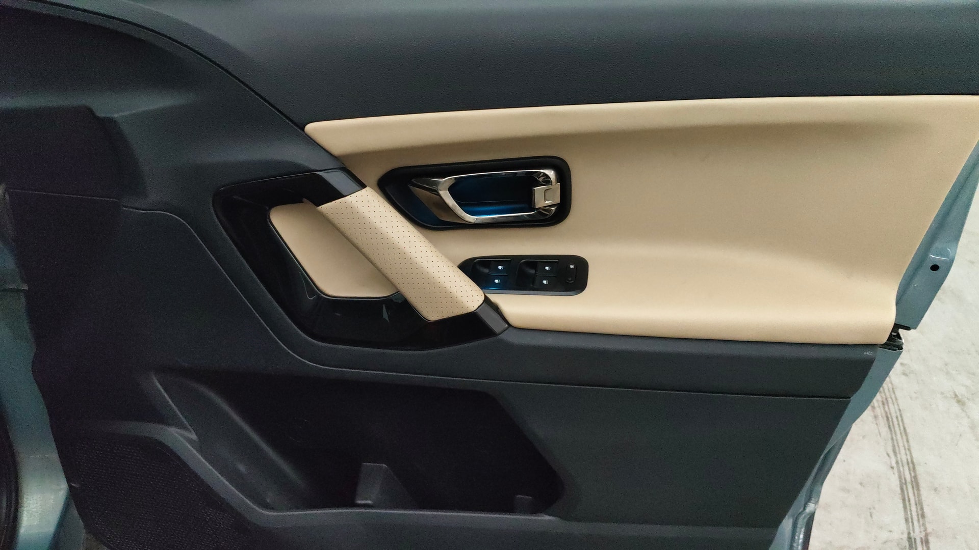 View 2021 Tata Safari XZA Plus Image 41 Used 2021 Tata Safari XZA Plus Image 41