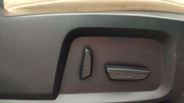 View Tata Safari Image 12 Used Tata Safari Image 12