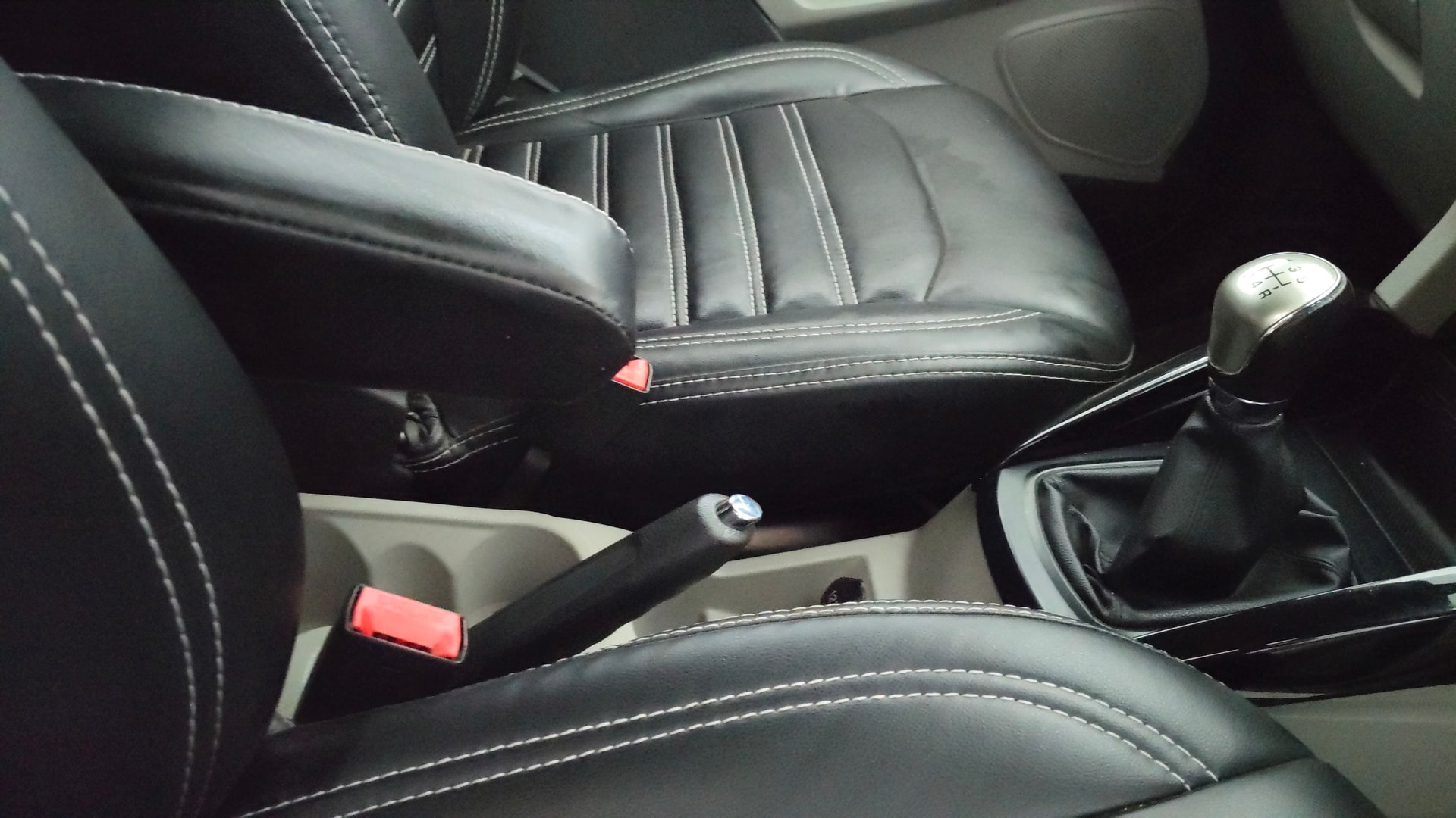 Used 2015 Ford EcoSport Used 2015 Ford EcoSport