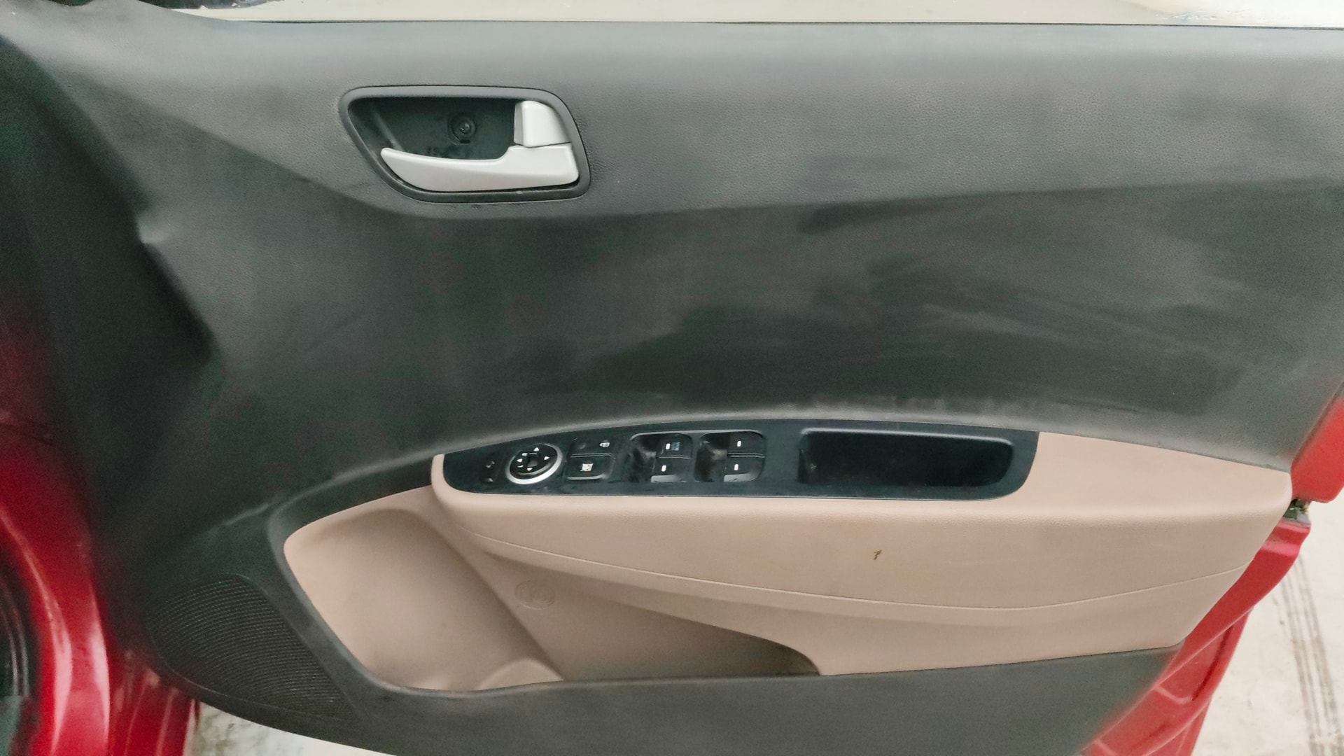 View 2016 Hyundai Xcent Base Petrol Image 36 Used 2016 Hyundai Xcent Base Petrol Image 36
