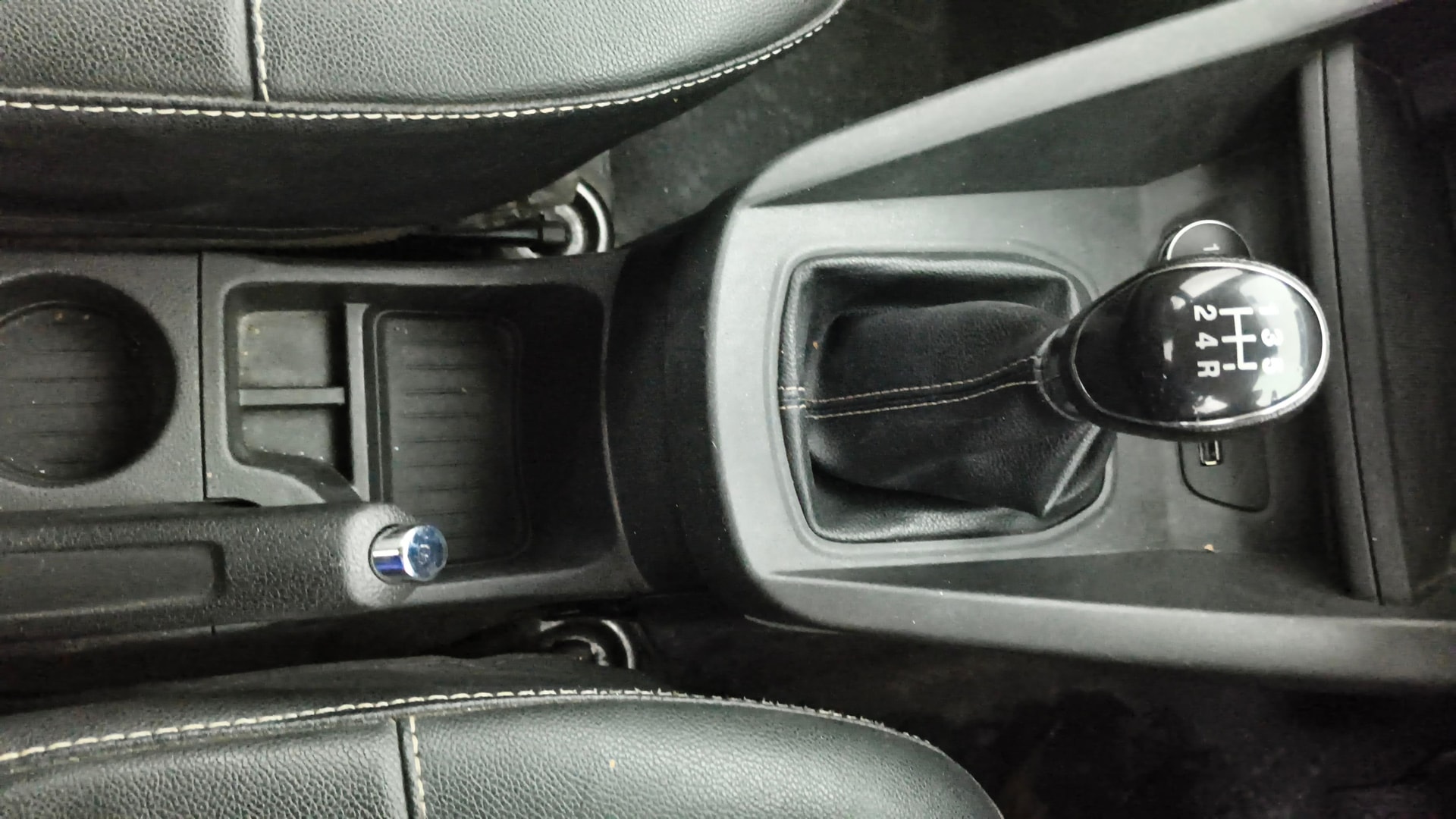 View 2019 Ford Figo Aspire 1.2P Ambiente MT BS IV Image 39 Used 2019 Ford Figo Aspire 1.2P Ambiente MT BS IV Image 39