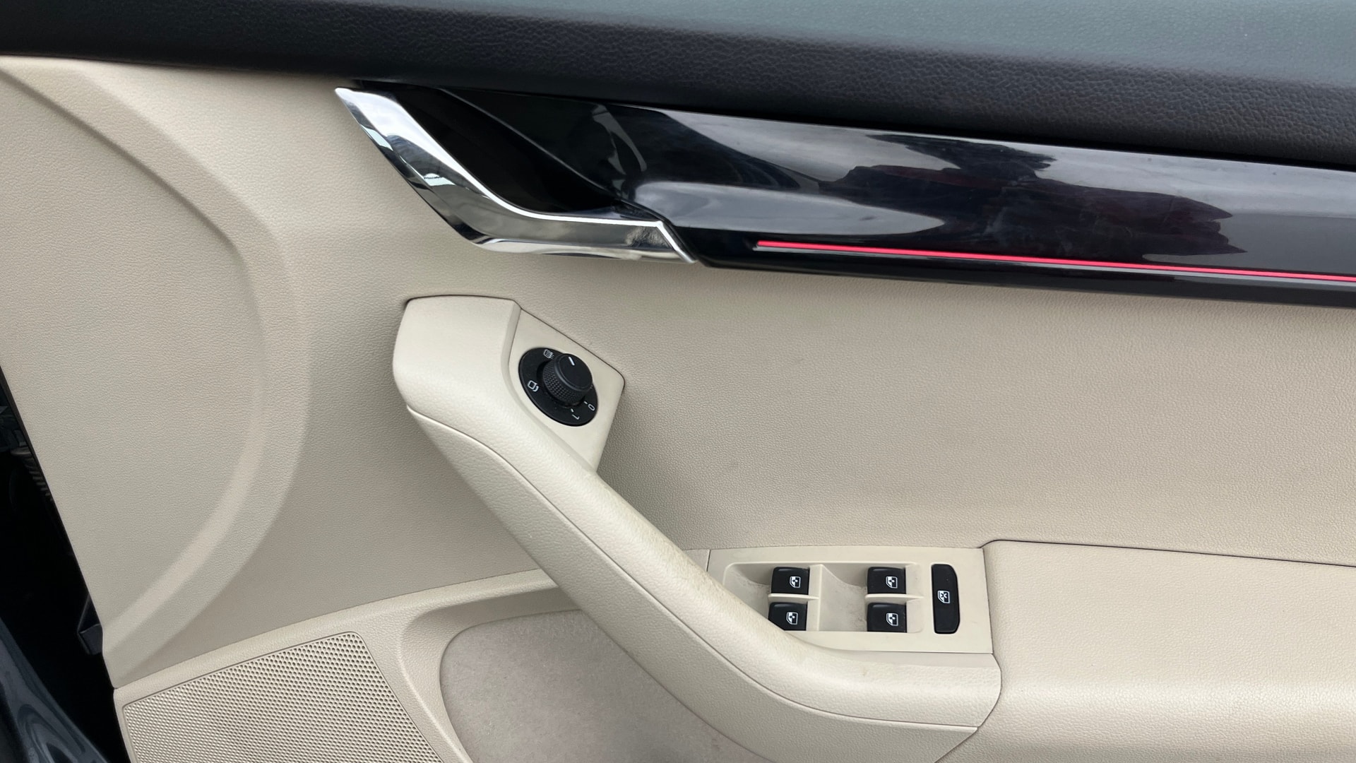 View 2020 Skoda Octavia 1.8 Style Plus TSI AT Image 34 Used 2020 Skoda Octavia 1.8 Style Plus TSI AT Image 34