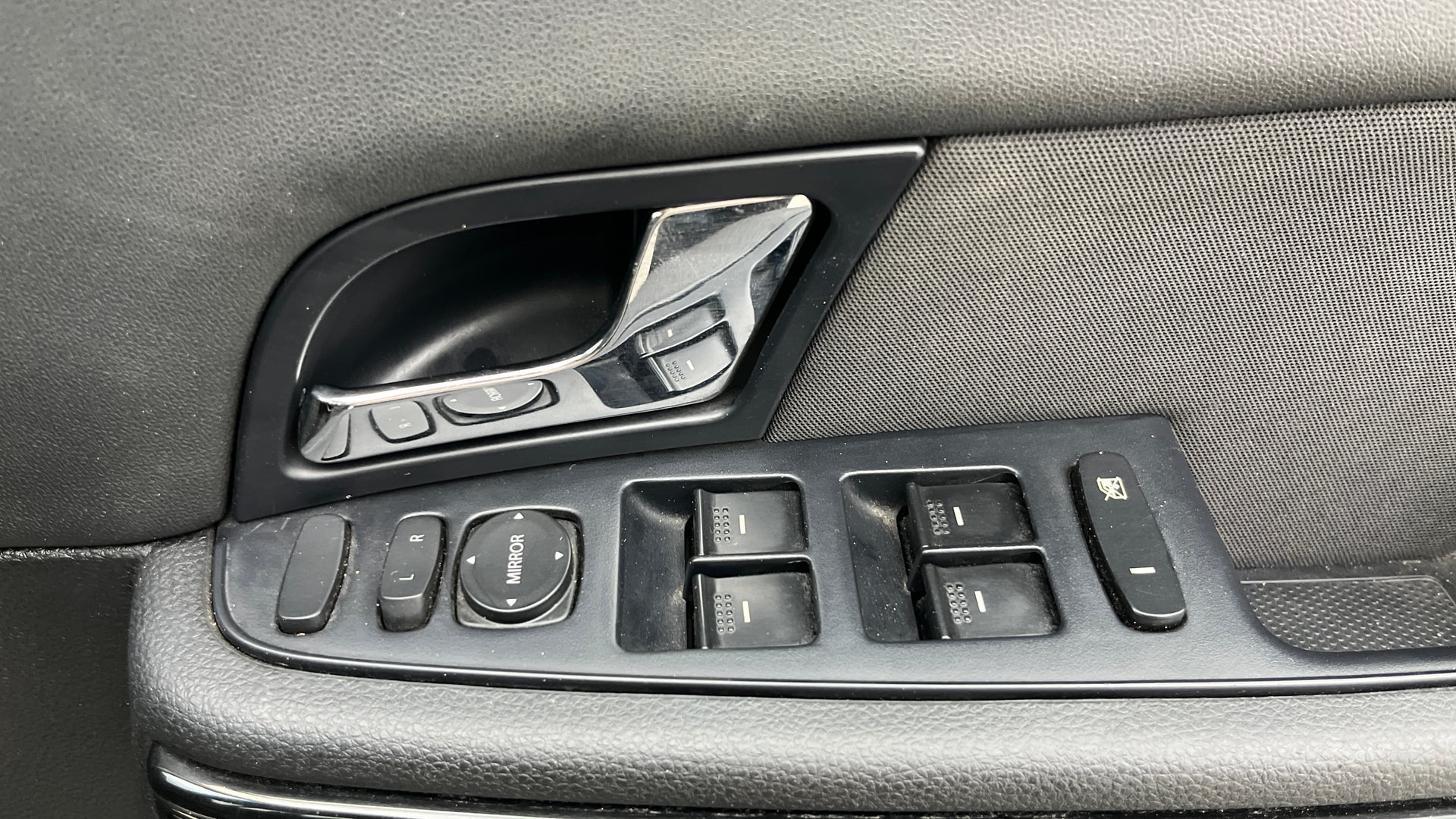 View 2017 Tata Hexa XE 4X2 Image 34 Used 2017 Tata Hexa XE 4X2 Image 34