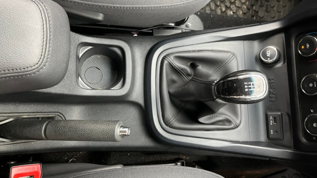 View Tata Hexa Image 39 Used Tata Hexa Image 39