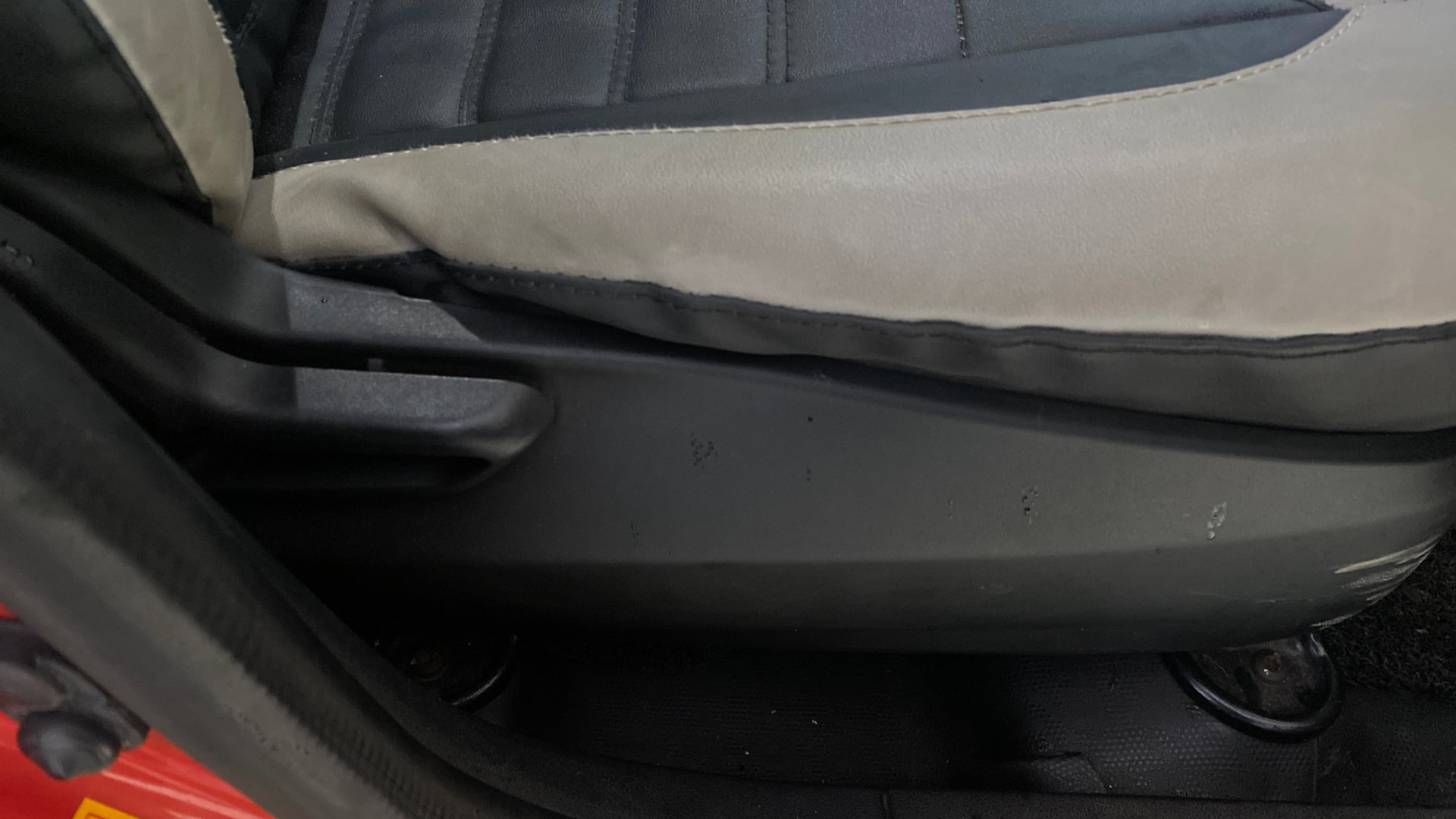 View 2020 Tata Tiago Revotorq XB Image 18 Used 2020 Tata Tiago Revotorq XB Image 18