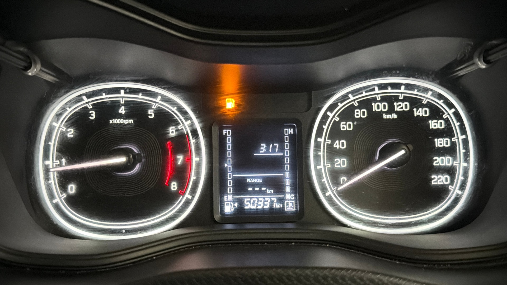 View 2022 Maruti Suzuki 1000 Base Variant Image 34 Used 2022 Maruti Suzuki 1000 Base Variant Image 34