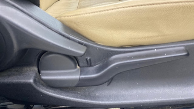View Honda City ZX Image 19 Used Honda City ZX Image 19