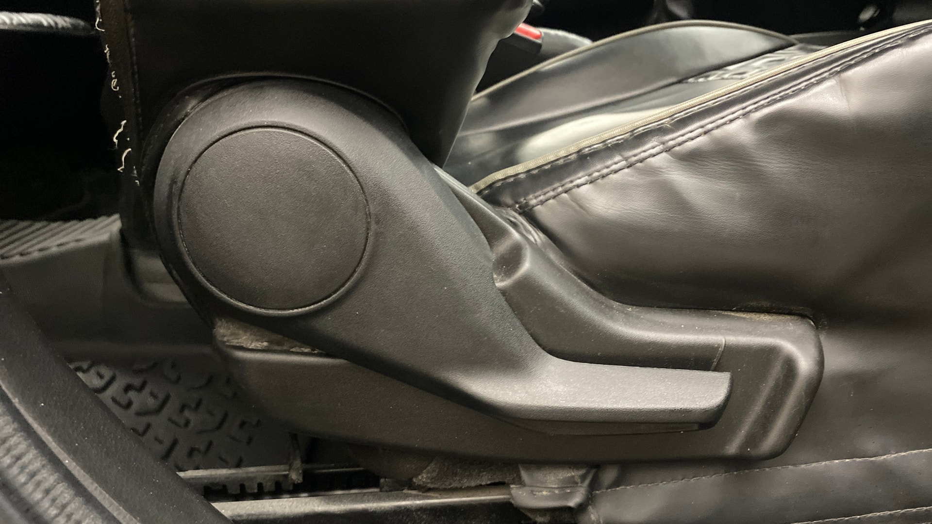 View 2024 Maruti Suzuki 1000 Base Variant Image 18 Used 2024 Maruti Suzuki 1000 Base Variant Image 18