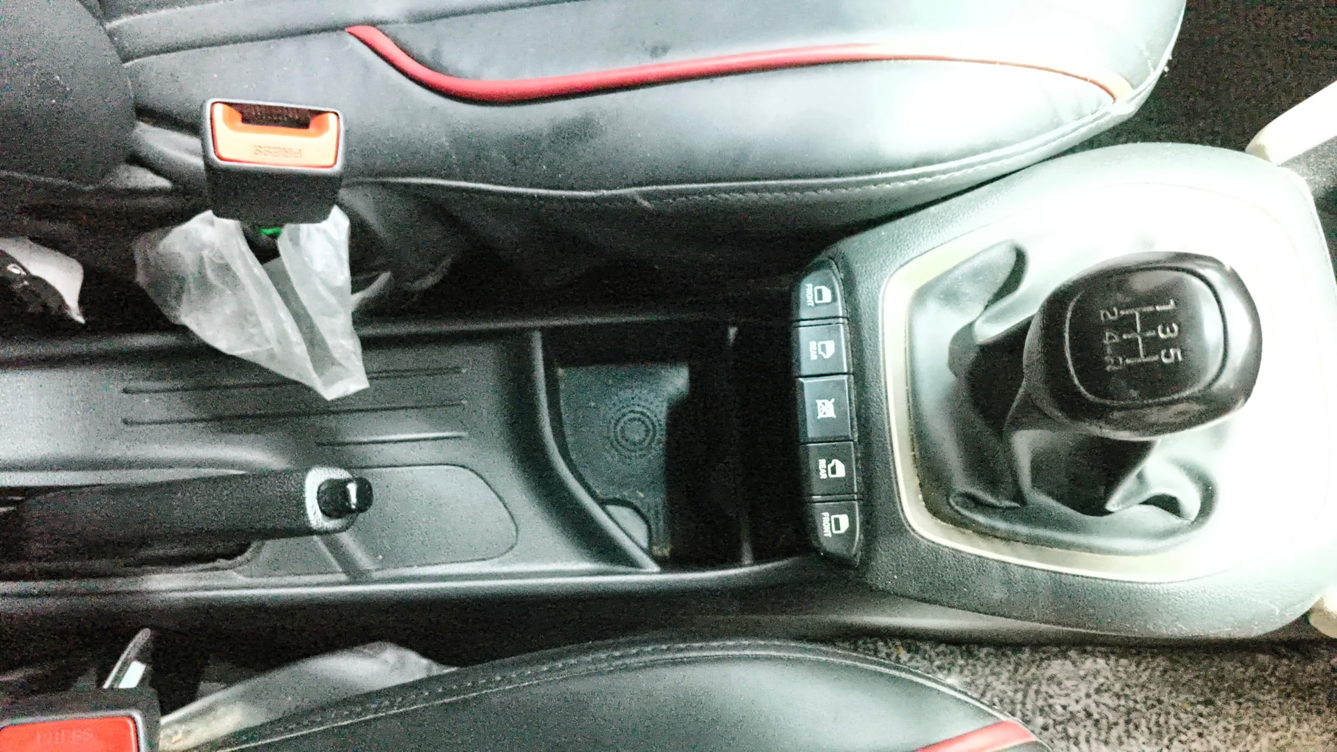 View 2022 Hyundai New Santro D-Lite Petrol Image 38 Used 2022 Hyundai New Santro D-Lite Petrol Image 38