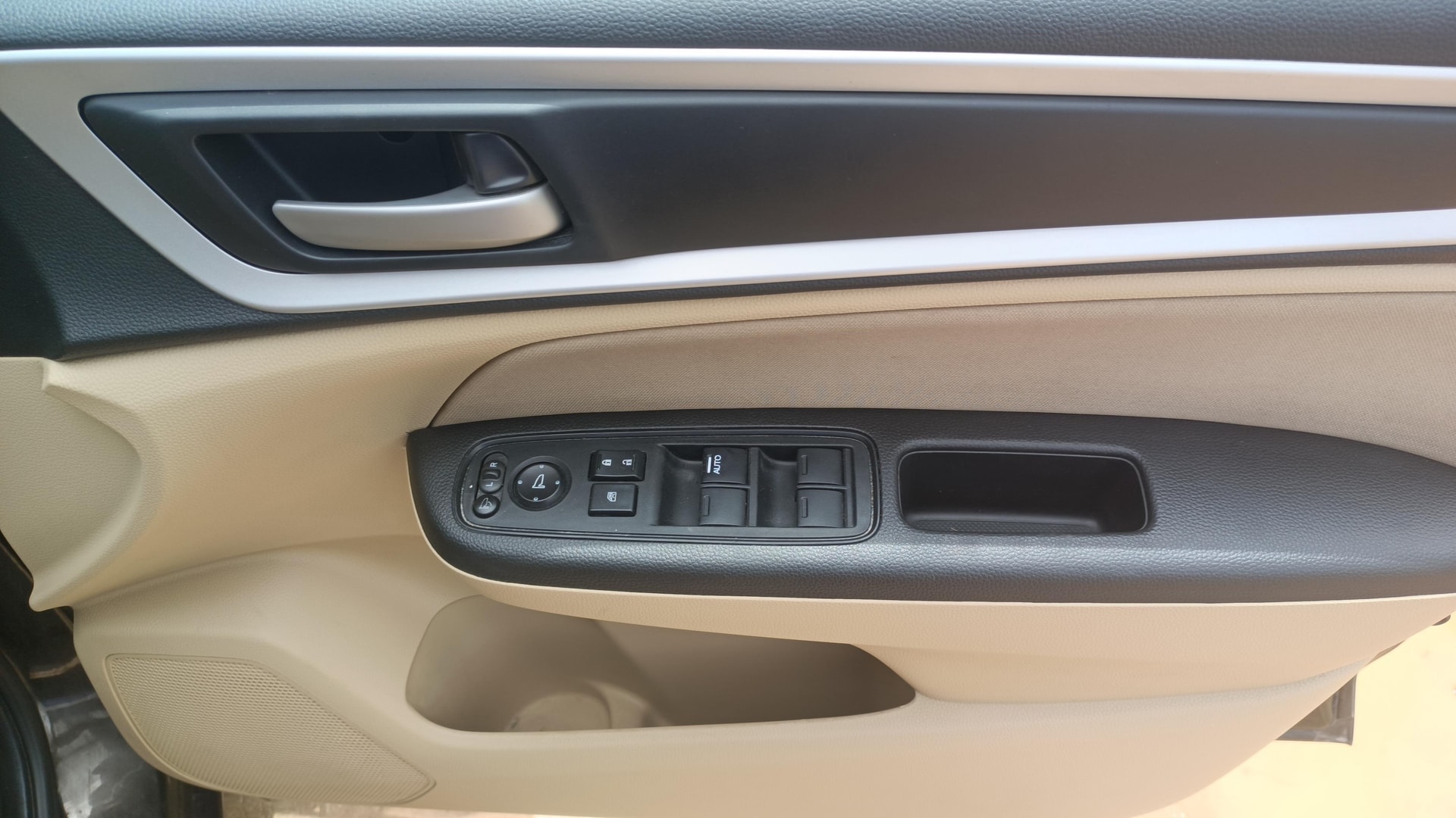 View 2022 Honda Amaze E MT Petrol BS IV Image 37 Used 2022 Honda Amaze E MT Petrol BS IV Image 37