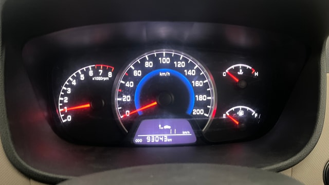 View Hyundai Grand i10 Image 35 Used Hyundai Grand i10 Image 35