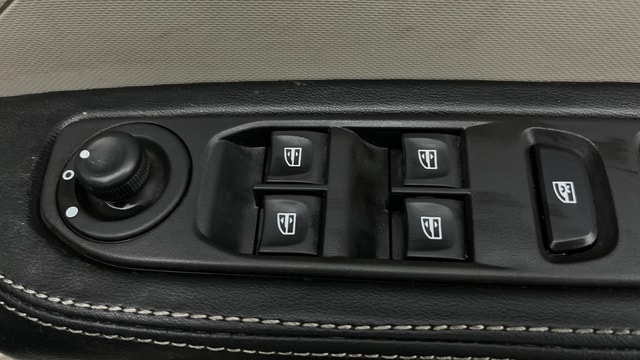 View Renault Triber Image 39 Used Renault Triber Image 39
