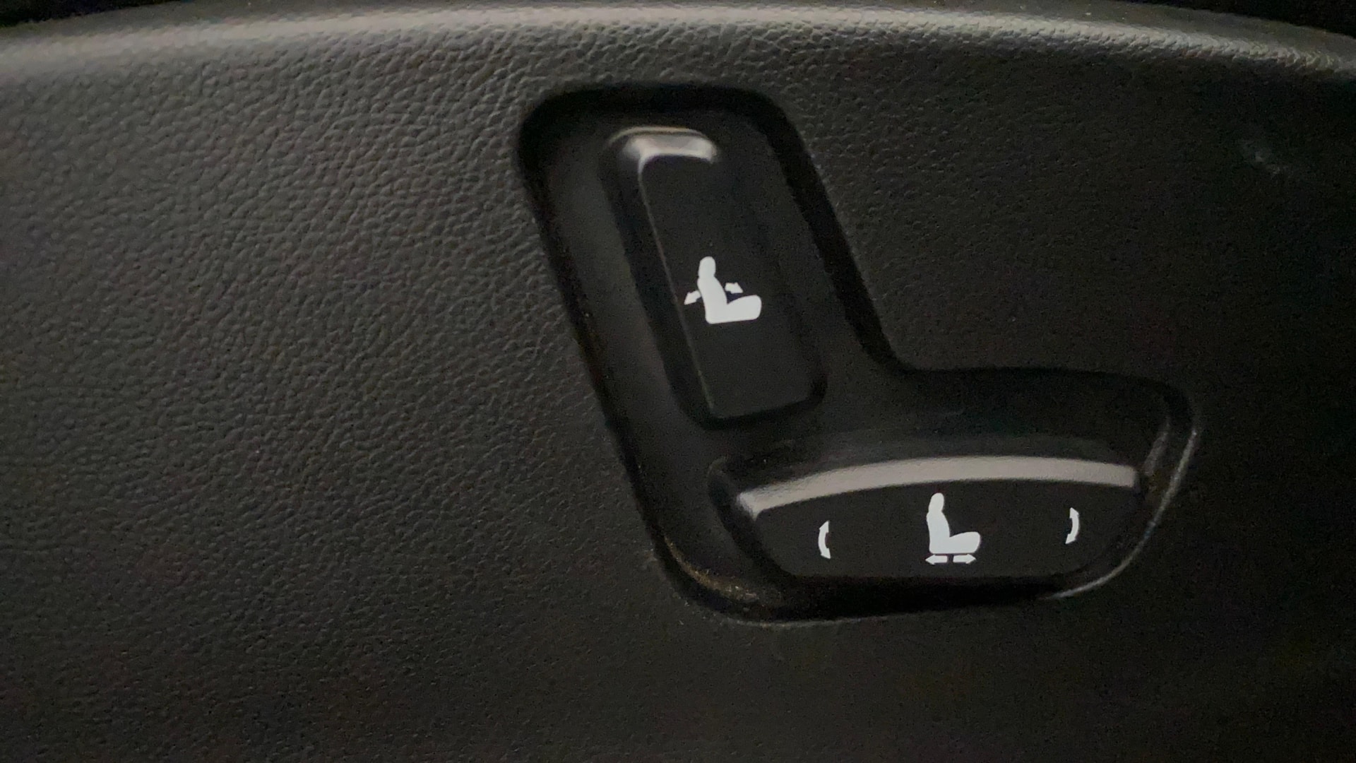 View 2023 MG Hector Plus Savvy Pro 7 Seater CVT Petrol Image 12 Used 2023 MG Hector Plus Savvy Pro 7 Seater CVT Petrol Image 12