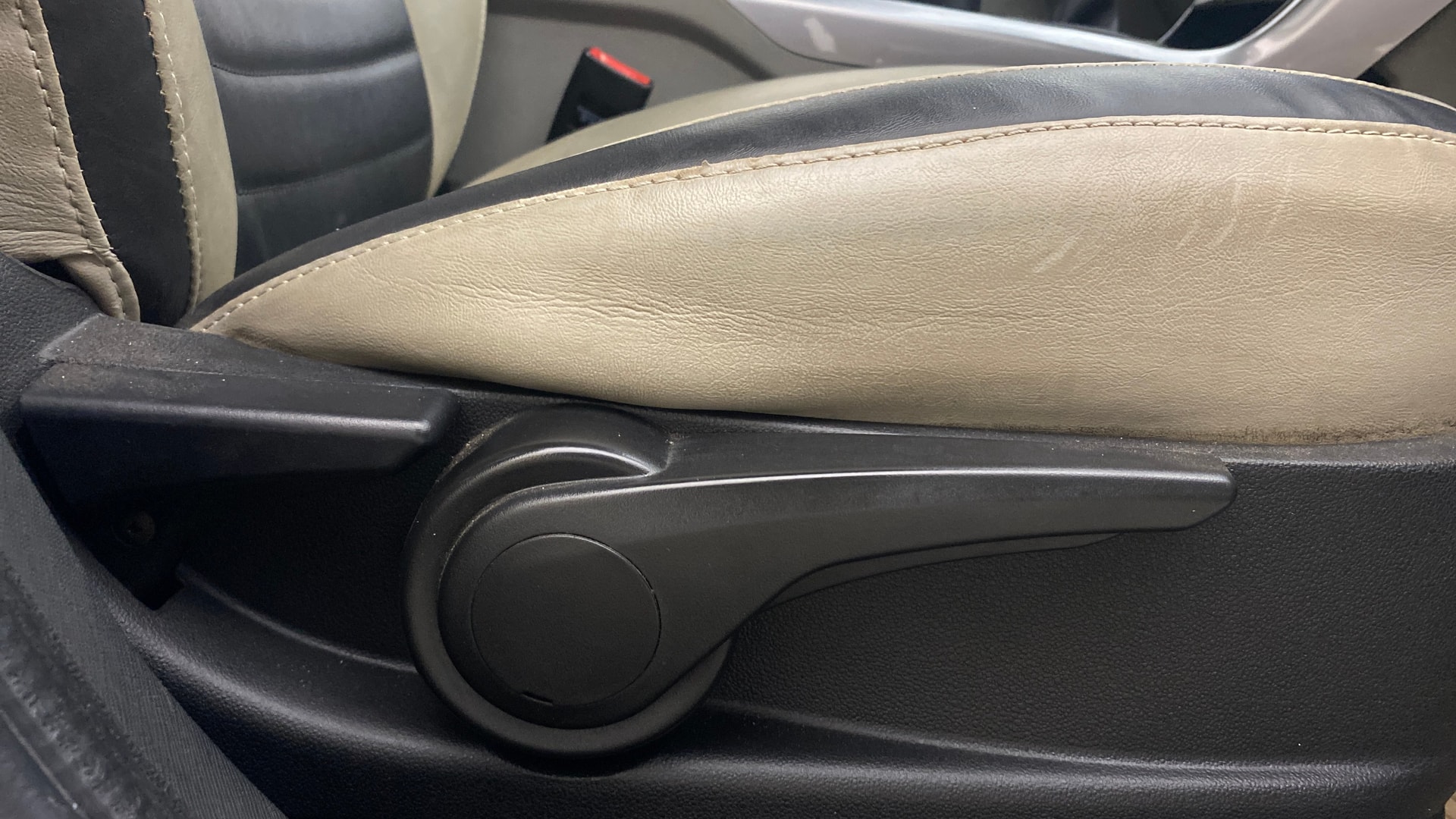View 2018 Tata Nexon XZ Plus Diesel Image 19 Used 2018 Tata Nexon XZ Plus Diesel Image 19