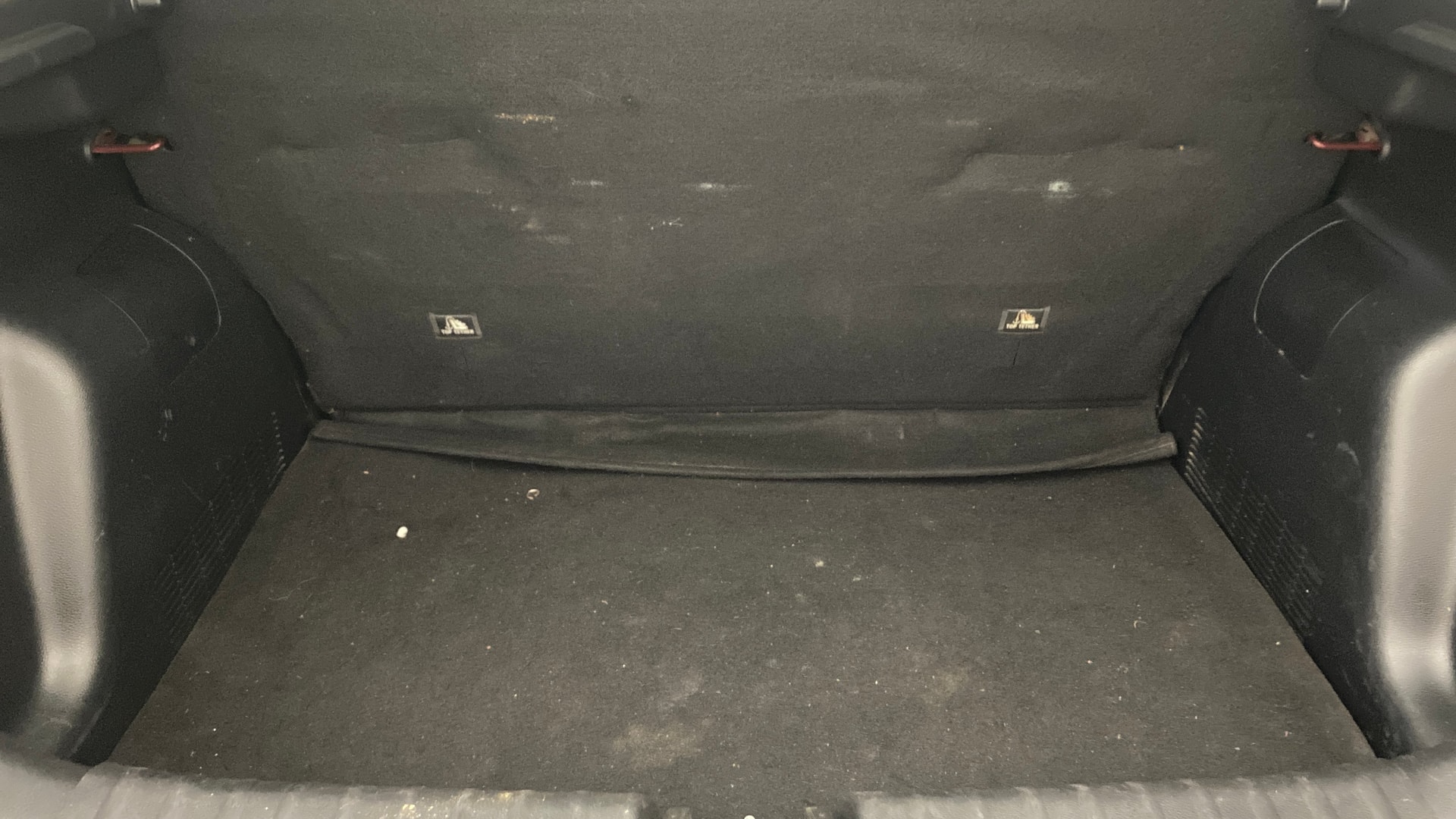 View 2021 Kia Sonet HTX Diesel Image 10 Used 2021 Kia Sonet HTX Diesel Image 10