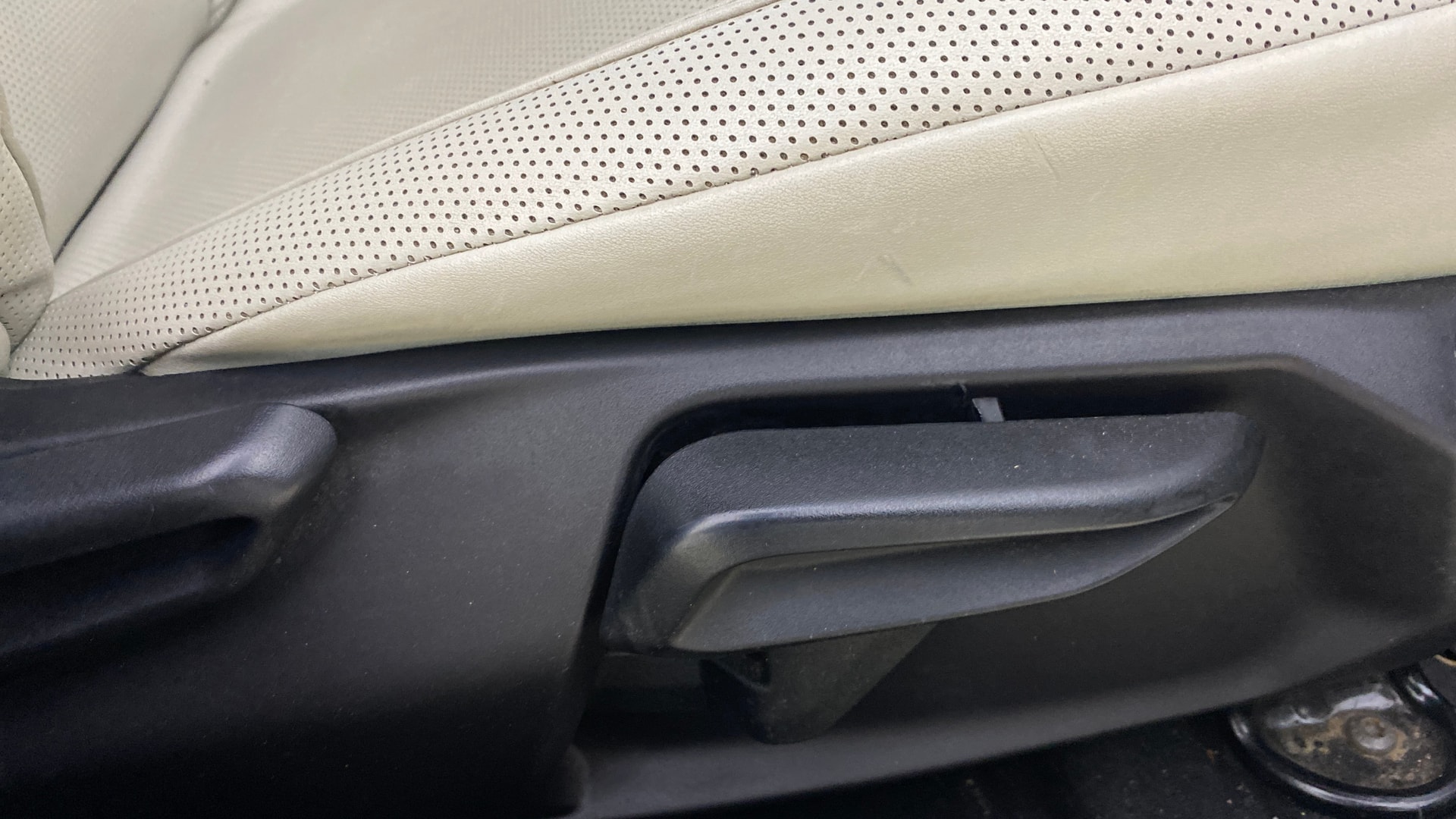 View 2023 Tata Nexon Revotron XZ Plus Lux Image 11 Used 2023 Tata Nexon Revotron XZ Plus Lux Image 11