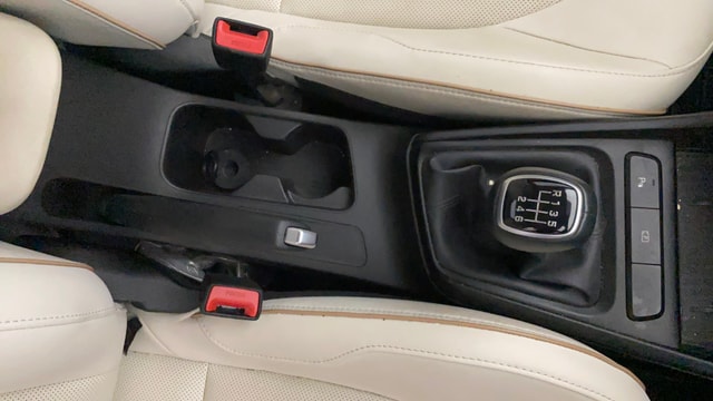 View Hyundai Verna Image 44 Used Hyundai Verna Image 44