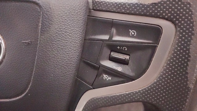View Tata Safari Image 3 Used Tata Safari Image 3