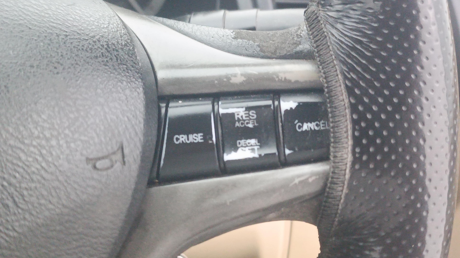 View 2013 Honda City ZX MT Diesel Anniversary Edition Image 3 Used 2013 Honda City ZX MT Diesel Anniversary Edition Image 3