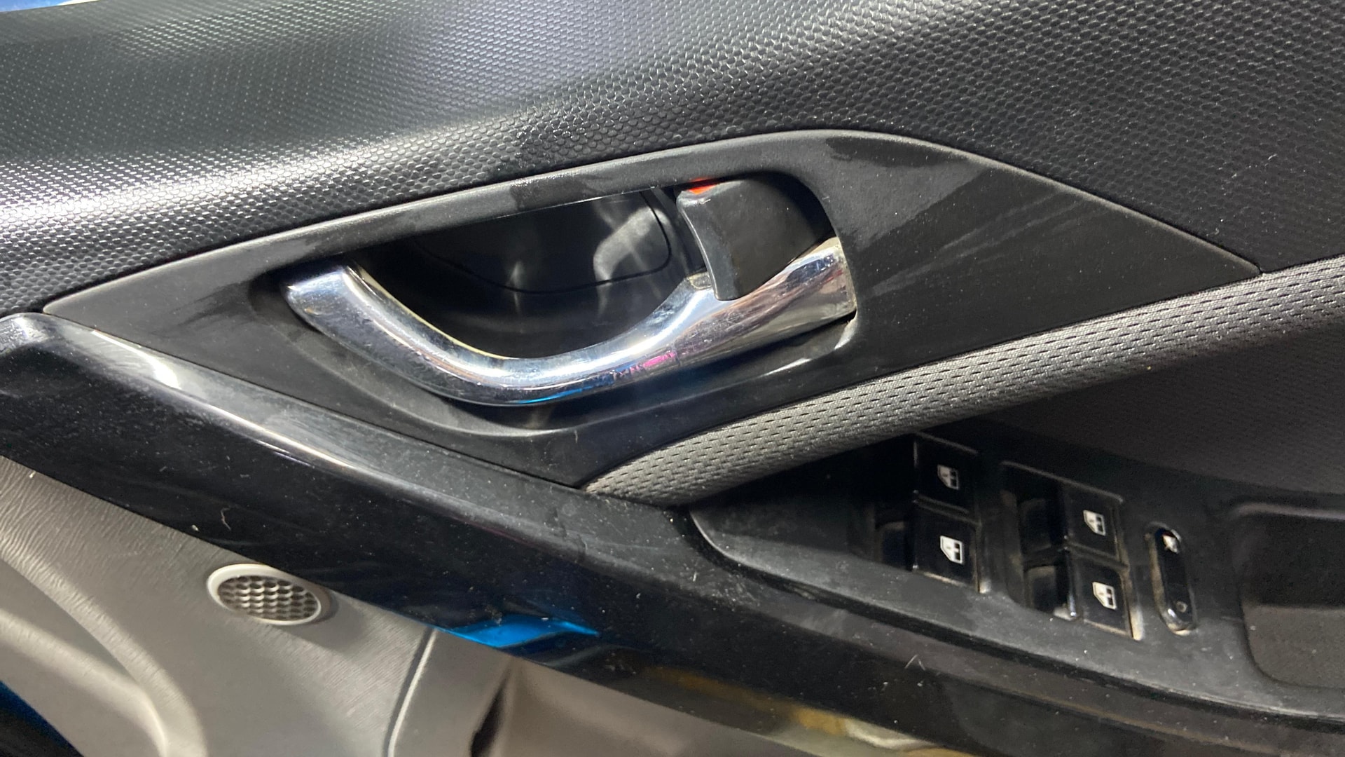 View 2019 Tata Nexon Revotorq XT Image 33 Used 2019 Tata Nexon Revotorq XT Image 33