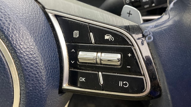 View Kia Carens Image 3 Used Kia Carens Image 3