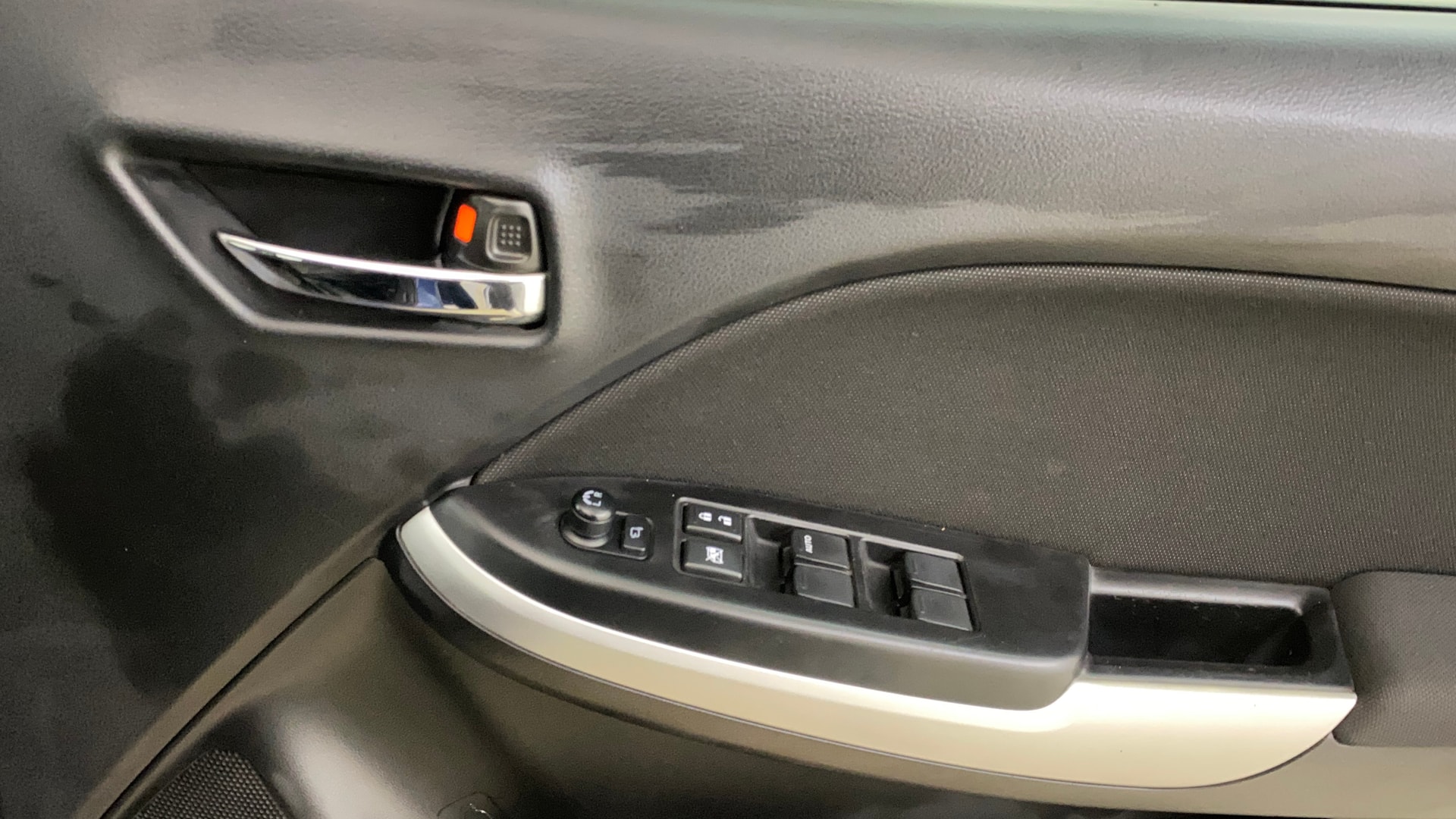 View 2018 Maruti Suzuki 1000 Base Variant Image 33 Used 2018 Maruti Suzuki 1000 Base Variant Image 33