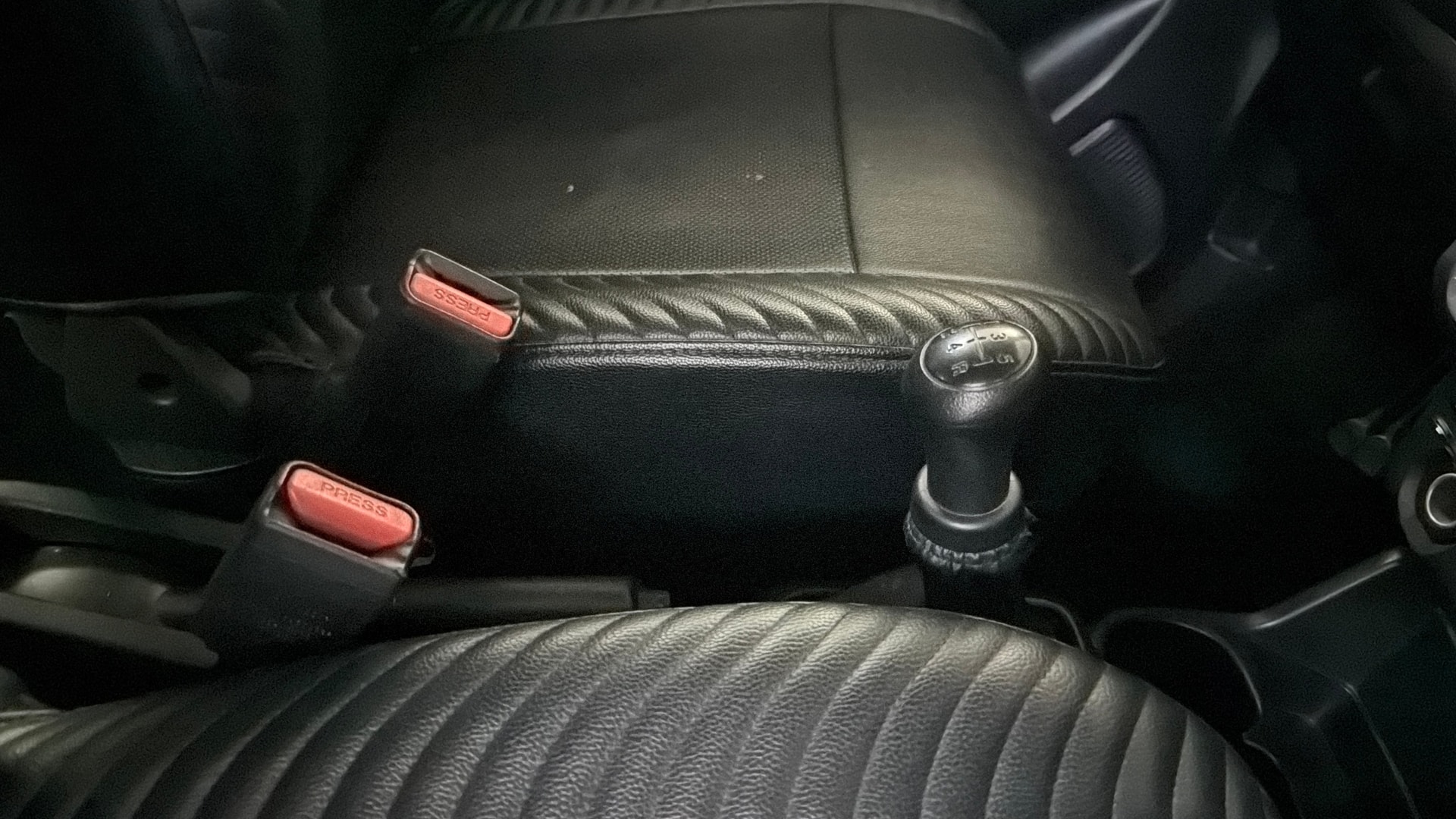 View 2019 Maruti Suzuki 1000 Base Variant Image 38 Used 2019 Maruti Suzuki 1000 Base Variant Image 38