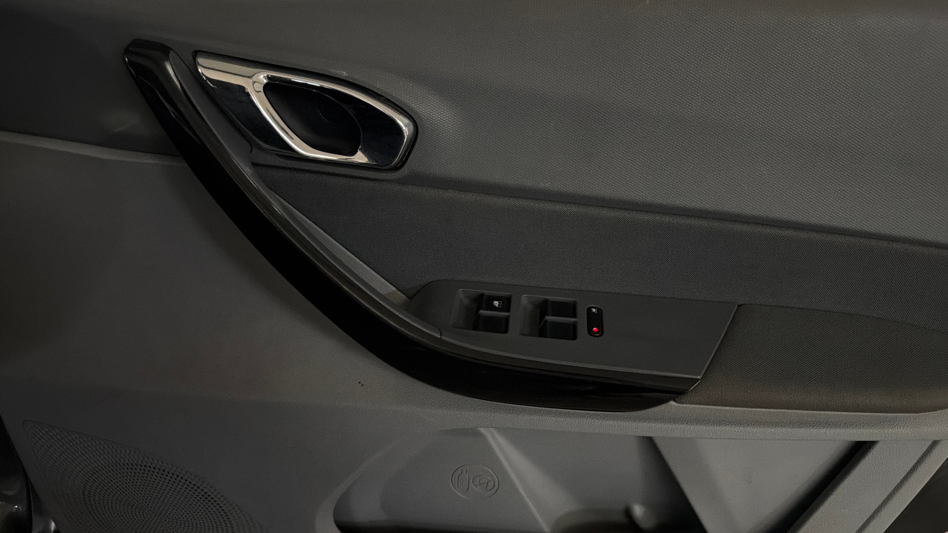 View 2021 Tata Tigor XE Diesel Image 37 Used 2021 Tata Tigor XE Diesel Image 37