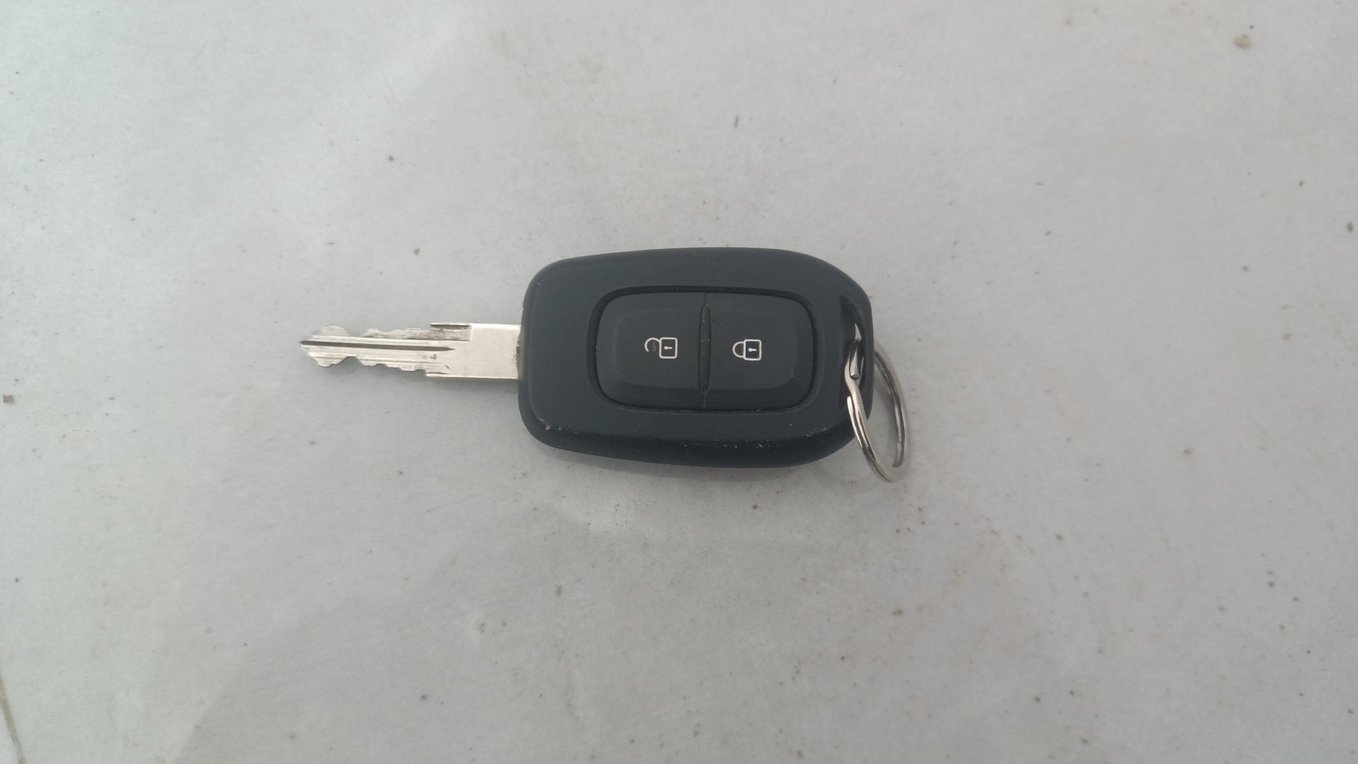 View 2018 Renault Duster Petrol RXE BS IV Image 27 Used 2018 Renault Duster Petrol RXE BS IV Image 27