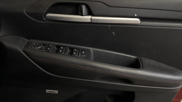 View Kia Sonet Image 35 Used Kia Sonet Image 35