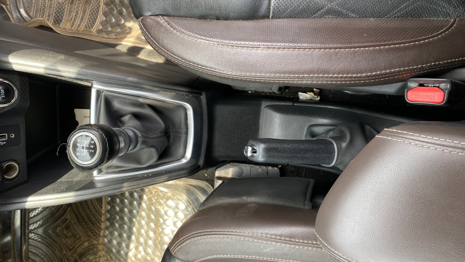 View 2020 Nissan Kicks XV Petrol BS IV Image 39 Used 2020 Nissan Kicks XV Petrol BS IV Image 39