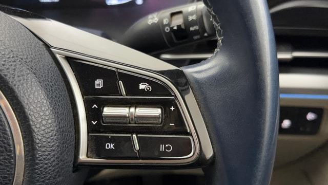 View Kia Carens Image 3 Used Kia Carens Image 3